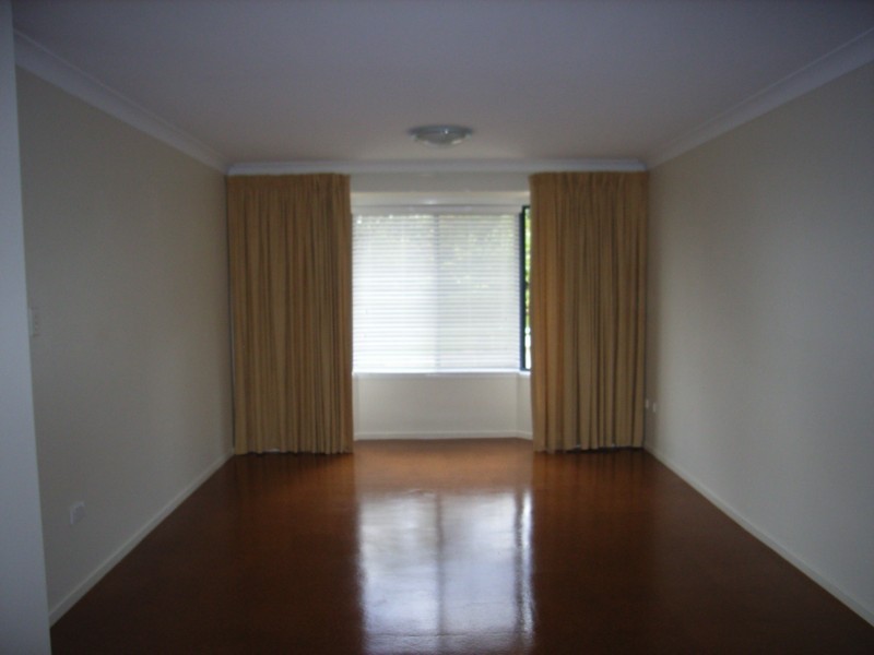 16 Rangeview Road, Toowoomba QLD 4350