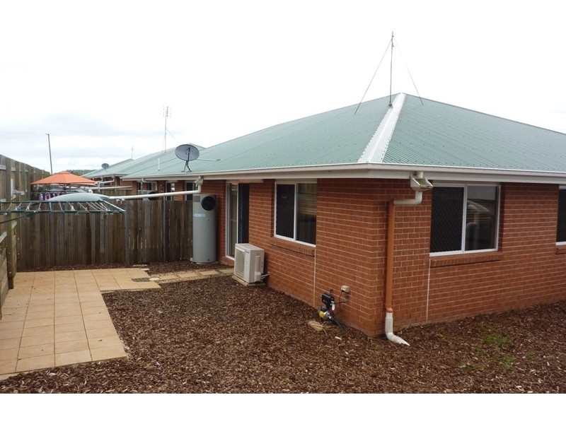 8/9 Hirst Street, Greenmount QLD 4359
