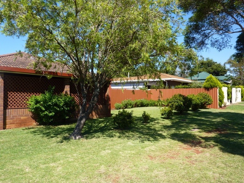 2/38 Buckland Street, Toowoomba QLD 4350