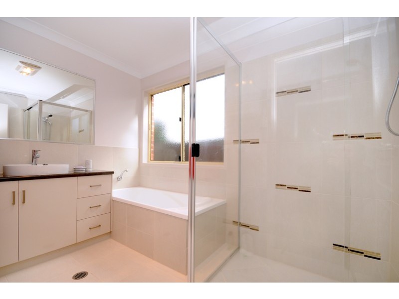 59a Mary Street, Mount Lofty QLD 4350