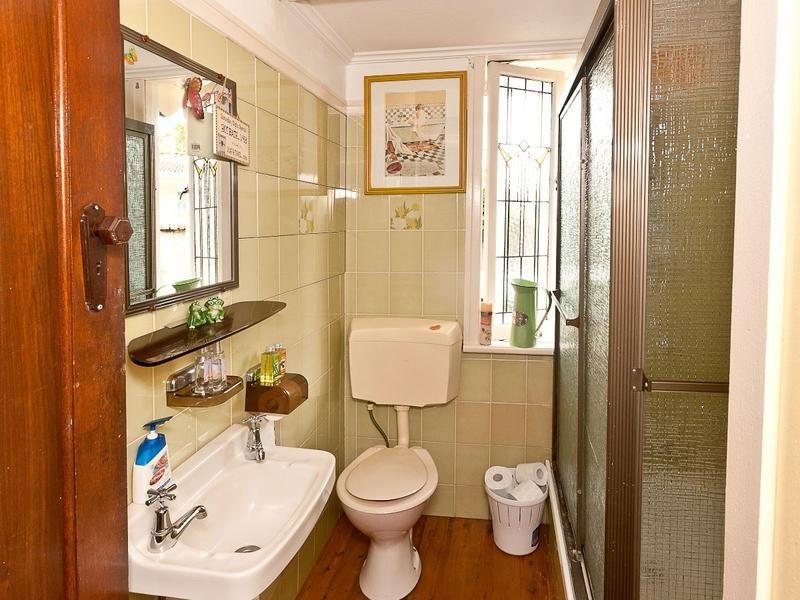 6 Herries Street, East Toowoomba QLD 4350