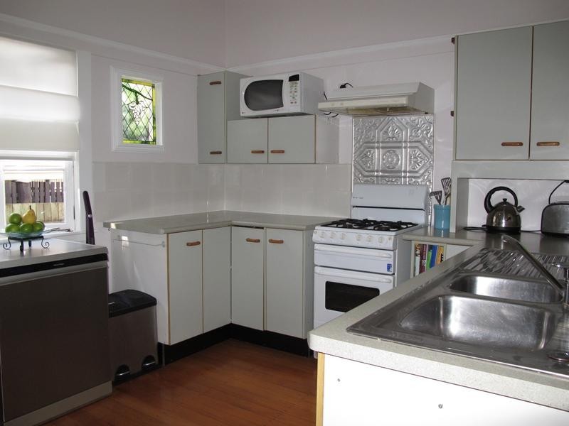 20 Boulton Terrace, Toowoomba City QLD 4350