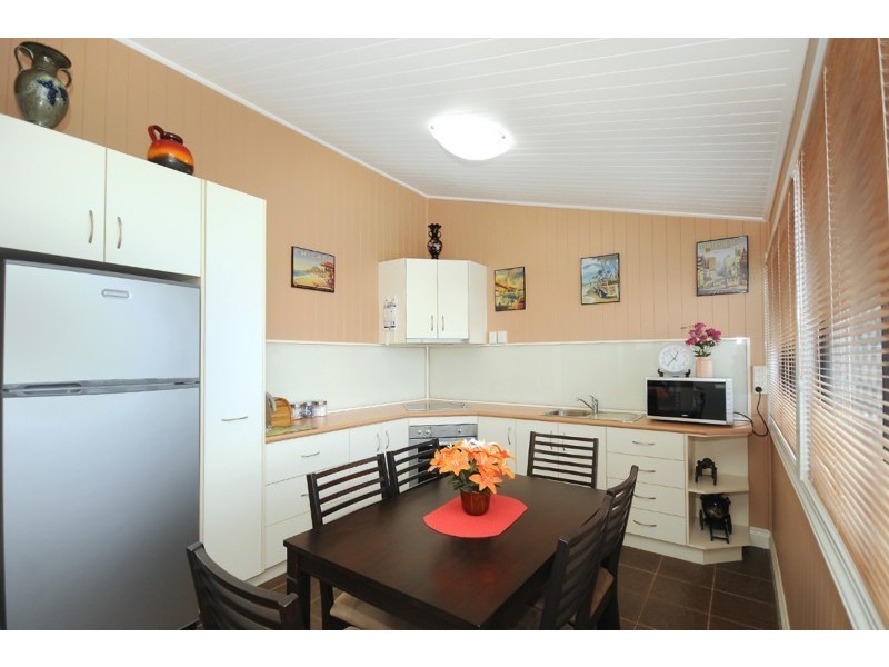 60 Mort Street, North Toowoomba QLD 4350