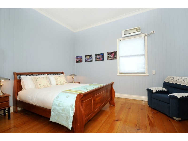 60 Mort Street, North Toowoomba QLD 4350
