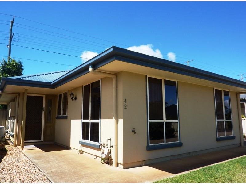 42/303 Spring Street, Toowoomba QLD 4350