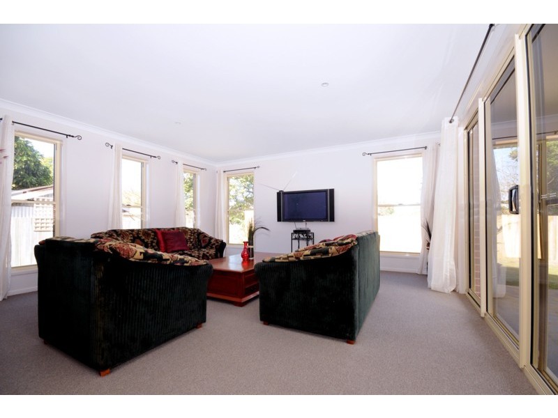 59a Mary Street, Mount Lofty QLD 4350