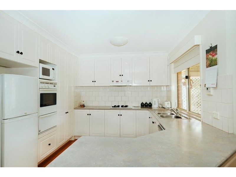 67 Bouganvillea Drive, Middle Ridge QLD 4350