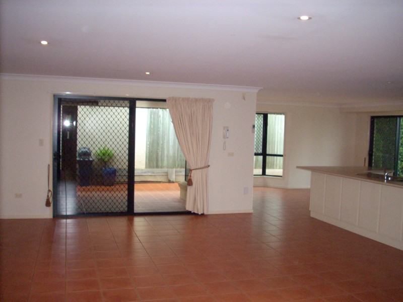 14 St Andrews Court (Cnr Mackenzie), Middle Ridge QLD 4350