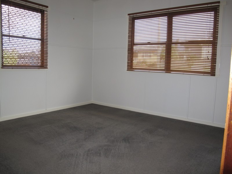 13 Tolmie Street, South Toowoomba QLD 4350