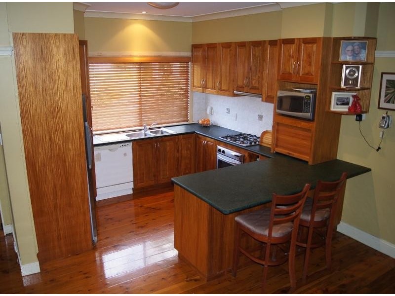 5a Stephen Street, South Toowoomba QLD 4350