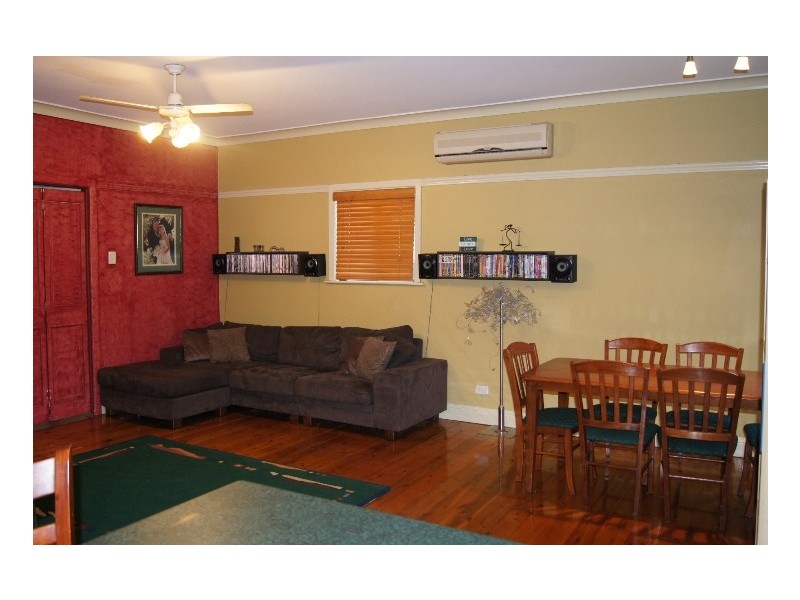 5a Stephen Street, South Toowoomba QLD 4350