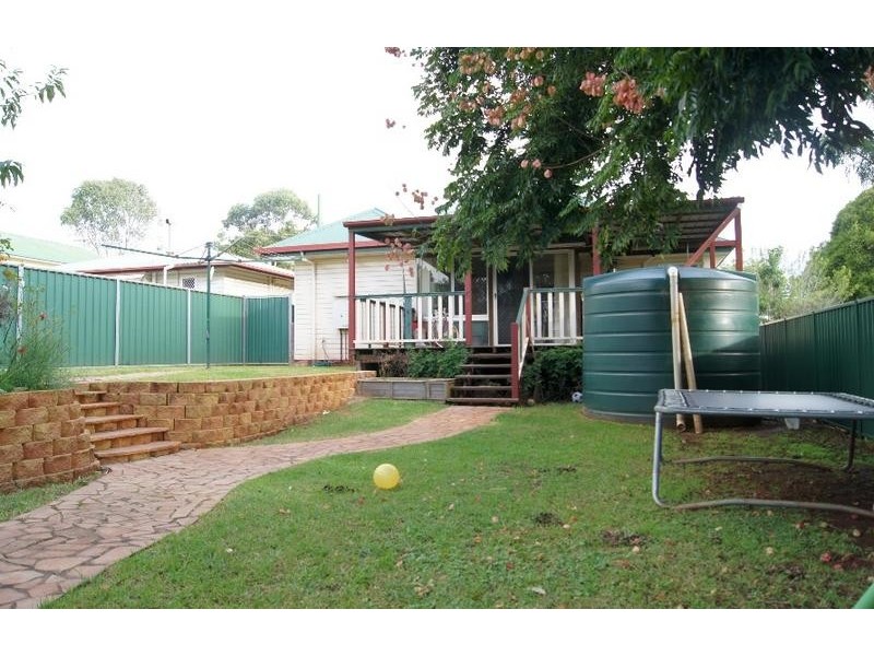 5a Stephen Street, South Toowoomba QLD 4350