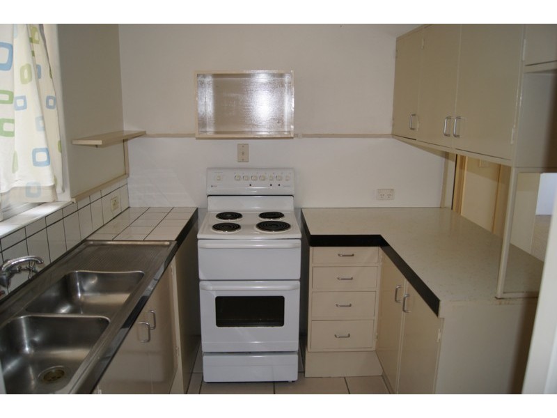 4/33 Tourist Road, East Toowoomba QLD 4350