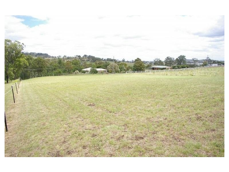 28 Graham Road, Torrington QLD 4350
