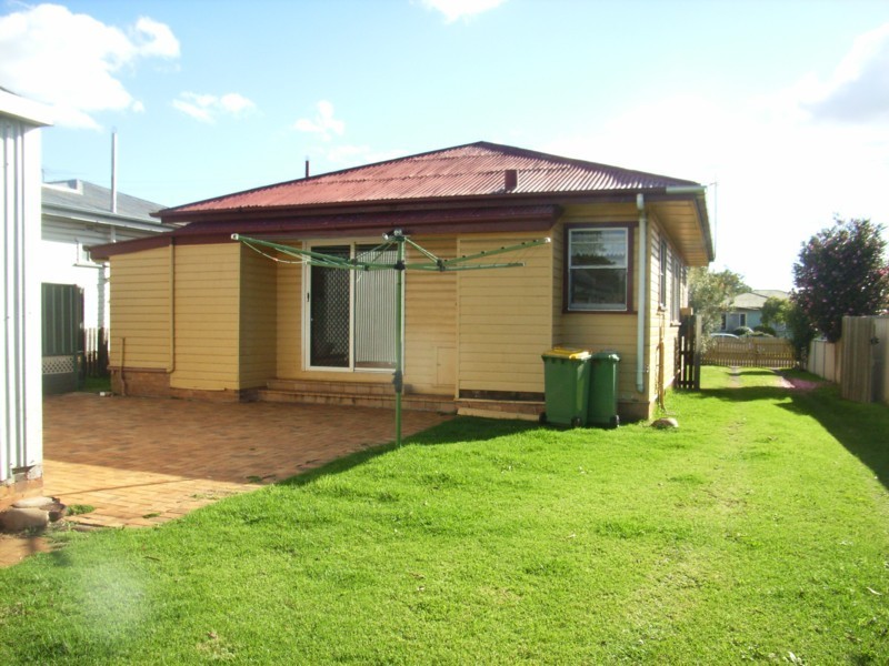 26 Monash Street, Toowoomba QLD 4350