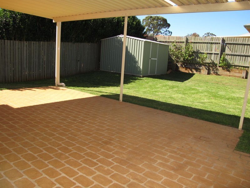 3 Fairview Close, Rangeville QLD 4350