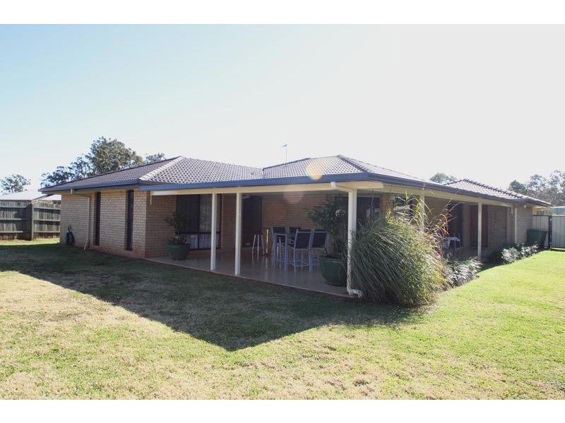 37 Polzin Road, Highfields QLD 4352
