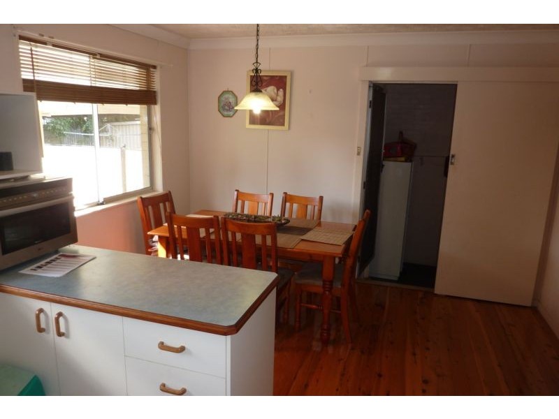 15 Quelch Street, Rockville QLD 4350