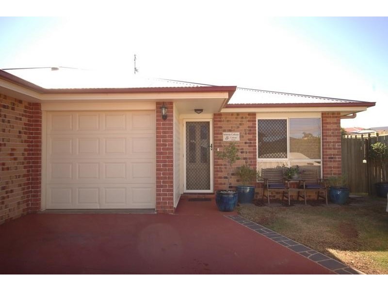 4/22a Spencer Street, Harristown QLD 4350