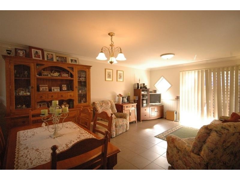 4/22a Spencer Street, Harristown QLD 4350