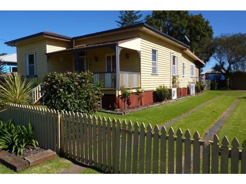 9 Boxsall Street, Newtown QLD 4350