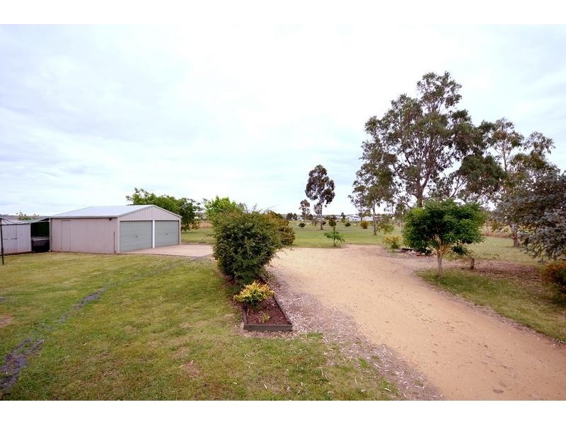 34 William Street, Cambooya QLD 4358