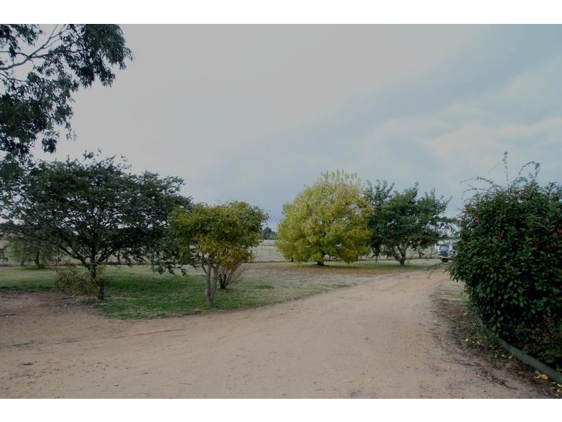 34 William Street, Cambooya QLD 4358