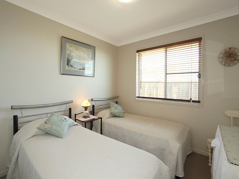 8 Quail Crescent, Highfields QLD 4352