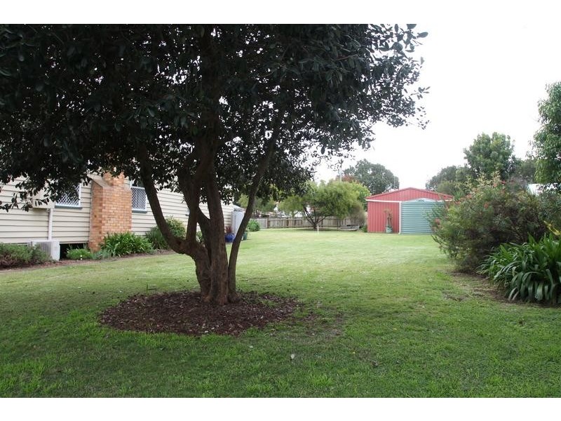 27 Eleanor Street, East Toowoomba QLD 4350