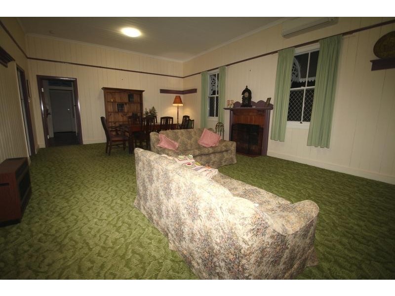 27 Eleanor Street, East Toowoomba QLD 4350