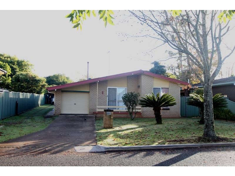 5 Crotty Street, Centenary Heights QLD 4350