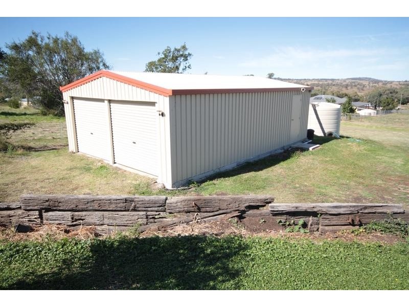 6 Panorama Crescent, Gowrie Junction QLD 4352