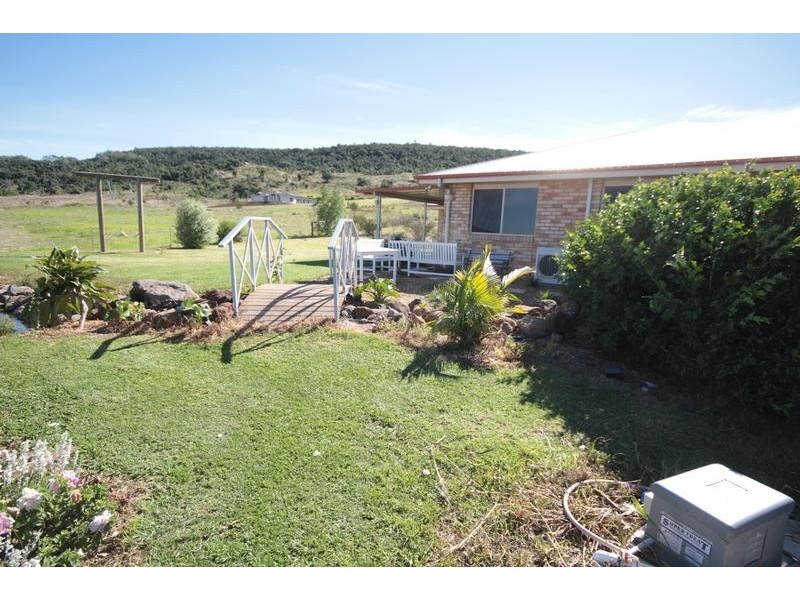 6 Panorama Crescent, Gowrie Junction QLD 4352