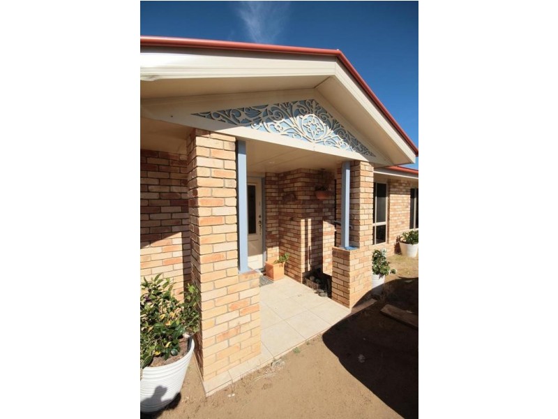 6 Panorama Crescent, Gowrie Junction QLD 4352