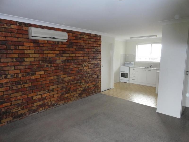 1/190 Ramsay Street, Centenary Heights QLD 4350