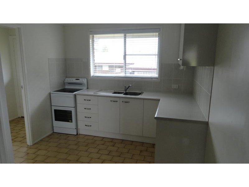 1/190 Ramsay Street, Centenary Heights QLD 4350