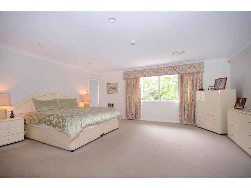 40 Stenner Street, Middle Ridge QLD 4350