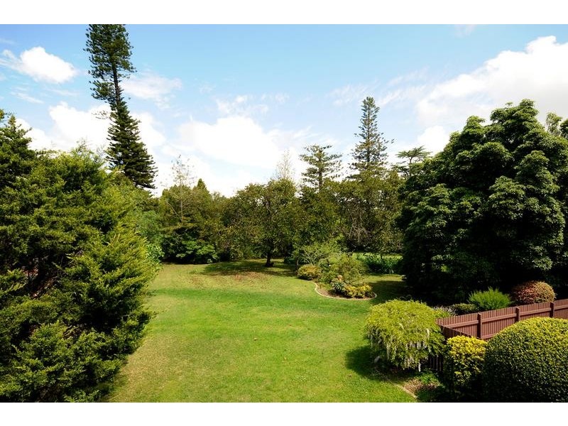 40 Stenner Street, Middle Ridge QLD 4350