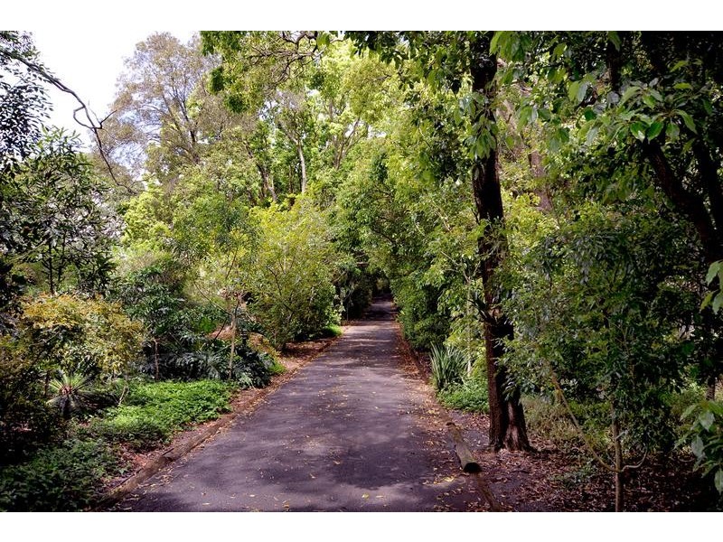40 Stenner Street, Middle Ridge QLD 4350