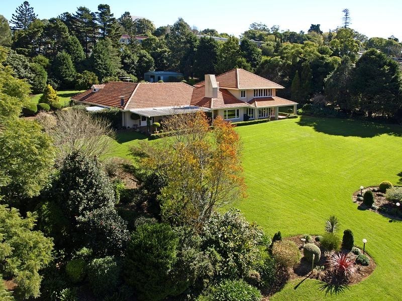 11 Old Toll Bar Road, East Toowoomba QLD 4350