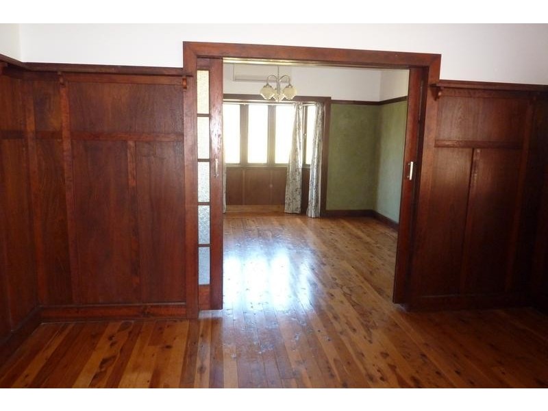 21 Haig Street, South Toowoomba QLD 4350