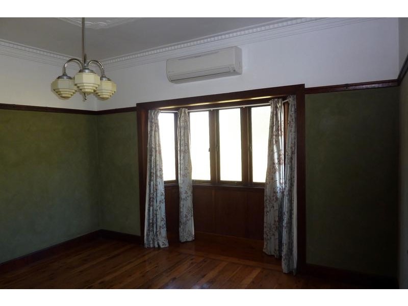 21 Haig Street, South Toowoomba QLD 4350