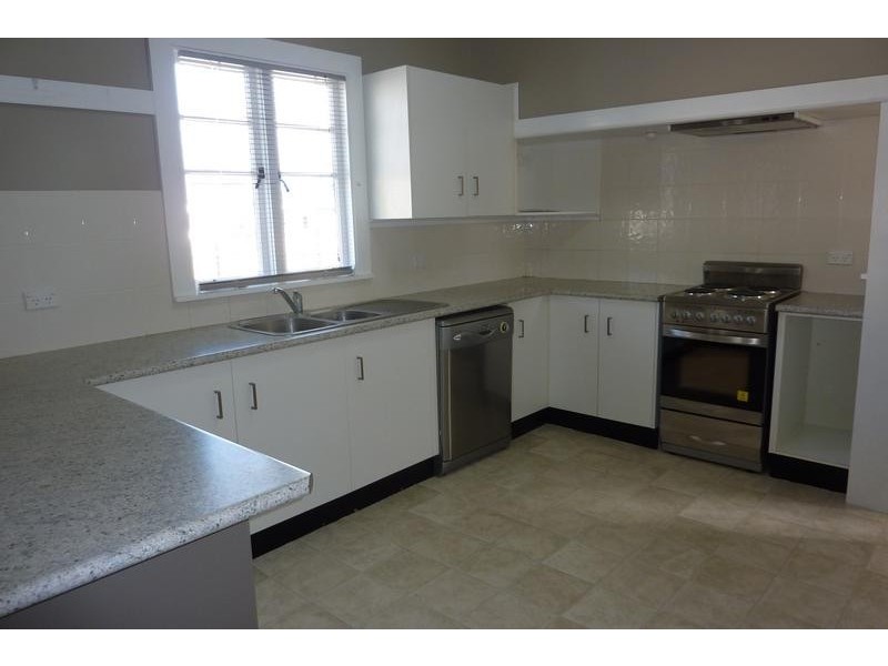 21 Haig Street, South Toowoomba QLD 4350