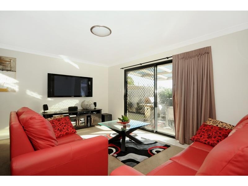 3/438 Hume Street, Middle Ridge QLD 4350