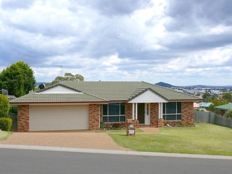 12 Mirage Court, Wilsonton QLD 4350