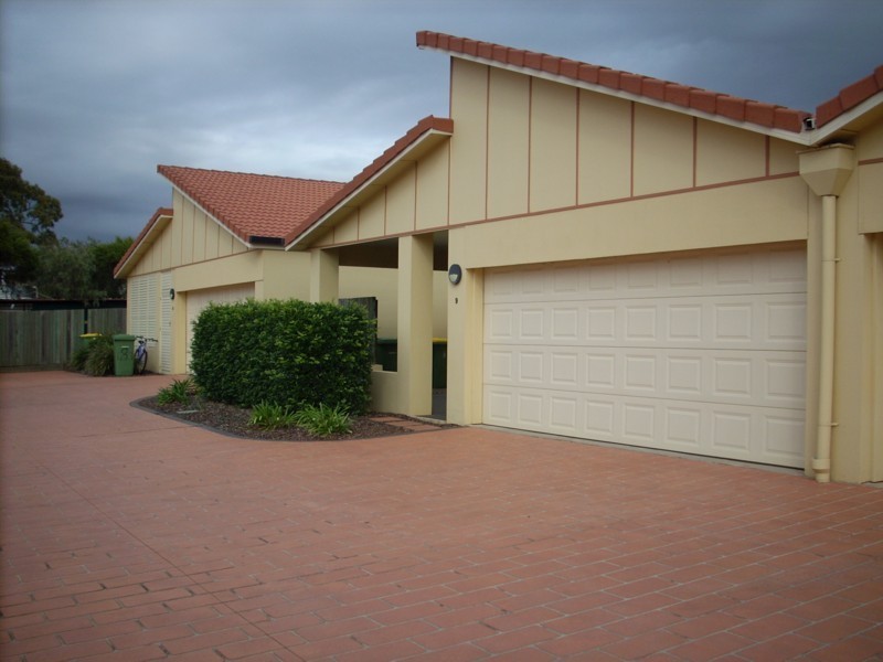 9/224 Herries Street, Newtown QLD 4350