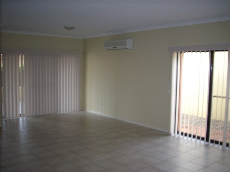 9/224 Herries Street, Newtown QLD 4350