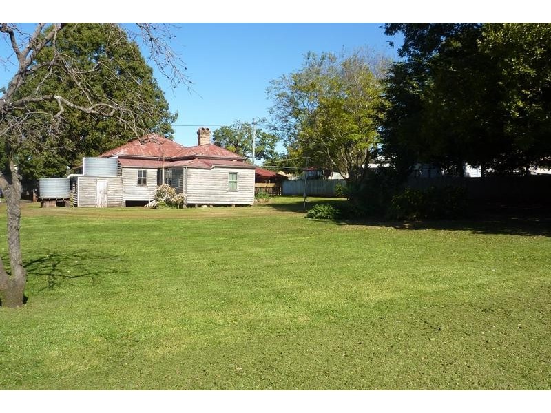 13 Norwood Street, Toowoomba City QLD 4350