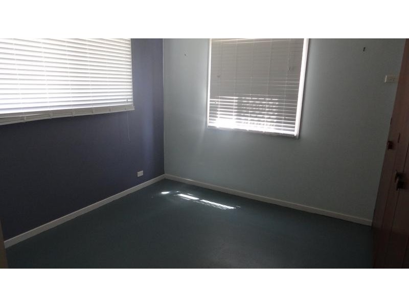 1/4 Florence Street, Harristown QLD 4350