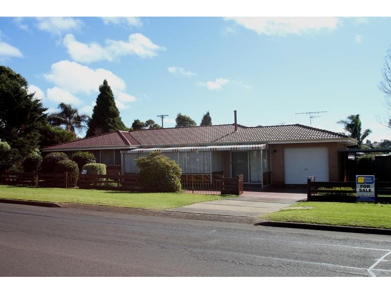 1 Tomkinson Street, Wilsonton QLD 4350